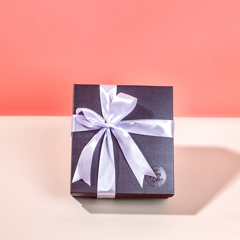 Graceful Gift Box